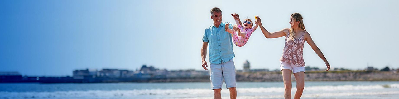 Parkdean Resorts promotional image for a code offer