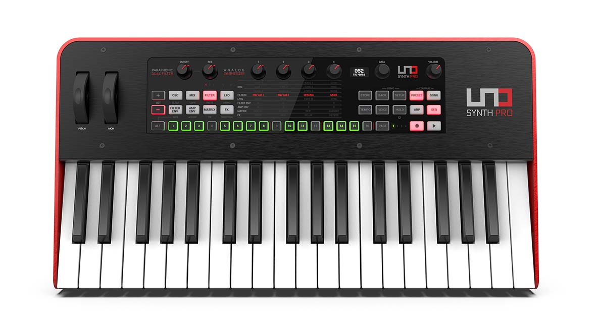IK Multimedia UNO Synth Pro