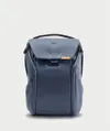 Everyday Backpack v2 20L /...