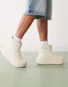 Crocs Classic crush boots in...