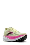 Brooks Hyperion Max 3 Running...