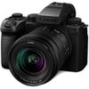 Panasonic Lumix S5 IIX...