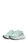 Nike ZoomX Invincible Run...
