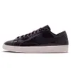 NIKE Women's Blazer Low SE...
