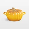 Le Creuset &reg; Signature 4-Qt....